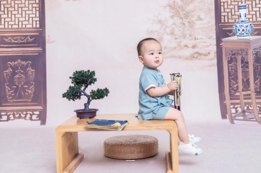 安陆宝宝多久认识妈妈