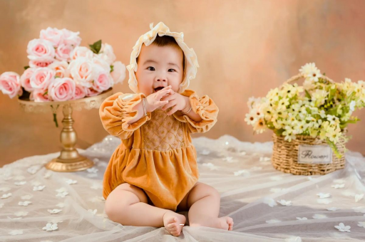 安陆宝宝睡觉爱笑